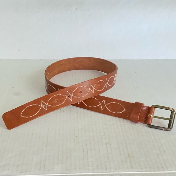 Vintage Brown Genuine Leather Western Belt with White Gunslinger Stitching - Picture 8 of 11